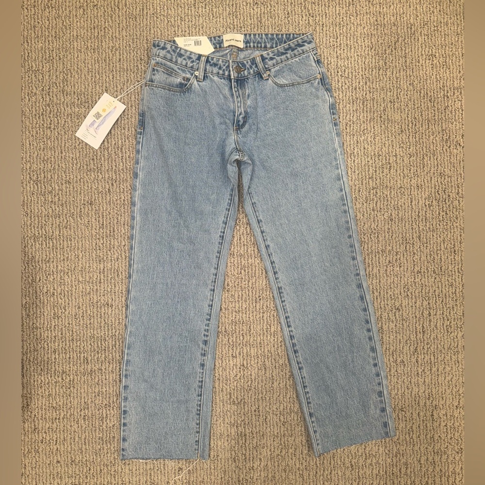 Abrand a 99 low straight petite jeans